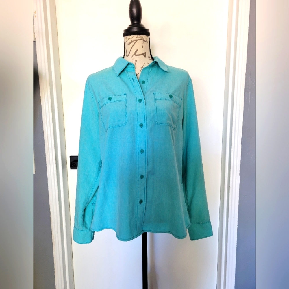 The North Face Teal Turquoise Blue Women's Casual Button Up Shirt Large Like New